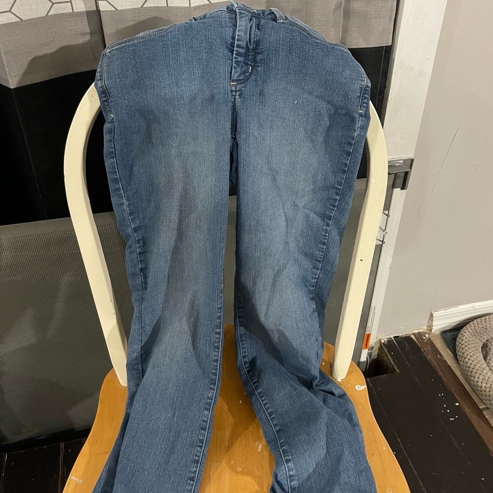 NYDJ jeans size 6
